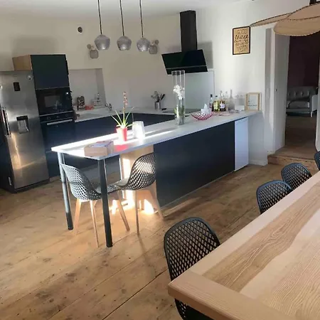 Familial A La Bonne Heure